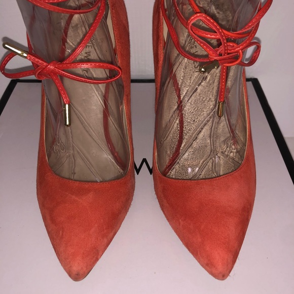 Nine West Amber Orange, real suede pumps, 8 1/2. - Picture 2 of 8